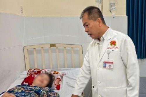 Khẩn trương điều tra vụ 22 người nghi ngộ độc sau ăn bánh mì ở Đồng Tháp