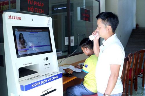 Gỡ 'điểm nghẽn' nhân lực cho cấp xã