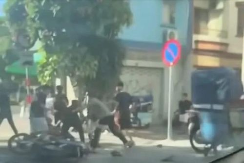Công an xử lý nhóm thanh thiếu niên hỗn chiến trên đường Hoàng Sa