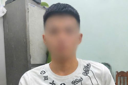 Truy 'con nghiện' bắt kẻ bán ma túy