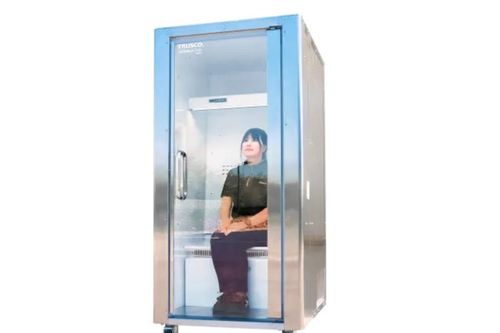 Nhật Bản ra mắt 'tủ lạnh dành cho người', giúp hạ nhiệt trong 10 phút