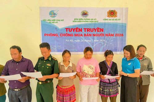 Tuyên truyền phòng, chống mua bán người tới người dân Nà Hỳ