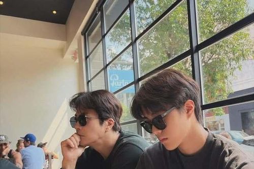 Con trai Kwon Sang Woo cao 1,82 m ở tuổi 17