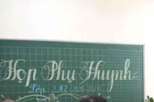 Dự thảo Điều lệ mới sẽ 'khóa van' lạm thu quỹ phụ huynh đầu năm?