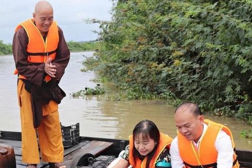 Đắk Lắk: Xã Krông Ana thả hơn 52.000 con cá giống tái tạo nguồn lợi thủy sản