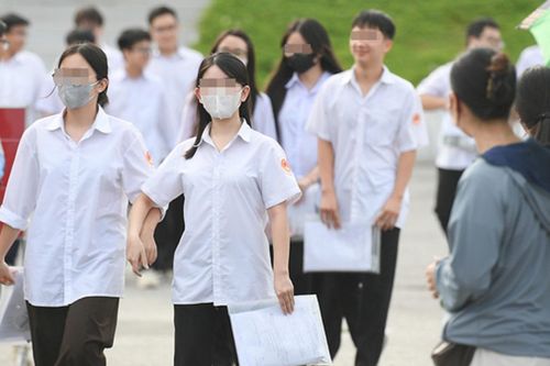 Đề Địa lý thi lại tốt nghiệp tại THPT chuyên Tuyên Quang