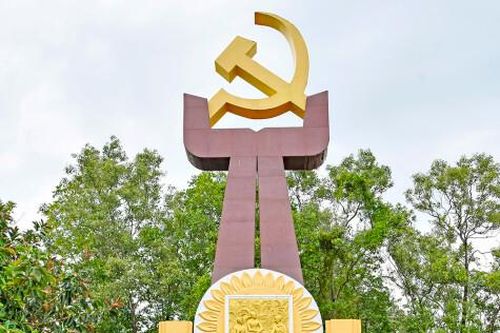 Tiếp nối truyền thống, xây dựng quê hương phồn vinh