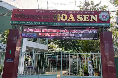Trường THCS-THPT Hoa Sen dừng hoạt động tại cơ sở Xa lộ Hà Nội: Học sinh phải làm sao?