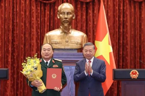 Phó Tổng Tham mưu trưởng QĐND Việt Nam Lê Quang Đạo được thăng quân hàm Thượng tướng