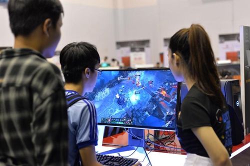 Đề xuất trẻ em không được vào quán internet sau 21h