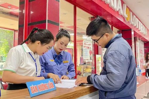Khoảng 300.000 vé tàu Tết 2027 được tung ra thị trường