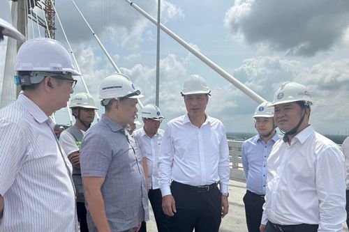 Tập trung tối đa nhân lực, thiết bị hoàn thành 2 dự án cao tốc kết nối Sân bay Long Thành