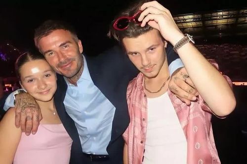Con trai út Beckham làm gì ở tuổi 21