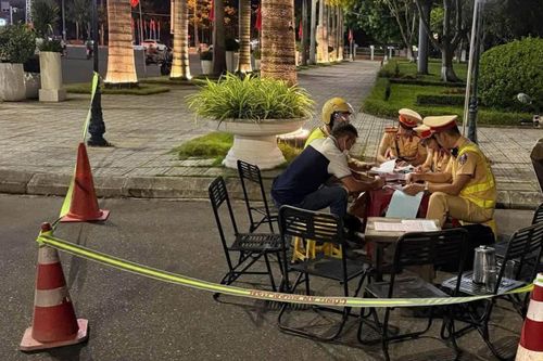 Cảnh sát giao thông Đà Nẵng tăng cường xử lý xe khách vi phạm tốc độ vào ban đêm