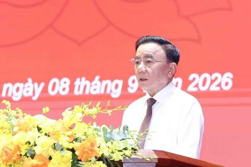 Đồng chí Trần Cẩm Tú: Học viện Chính trị quốc gia Hồ Chí Minh cần dành sự quan tâm đặc biệt cho đội ngũ cán bộ cấp cơ sở