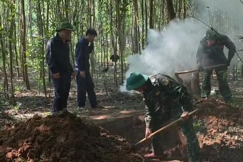Liên tiếp phát hiện 5 hài cốt liệt sĩ ở Quảng Trị
