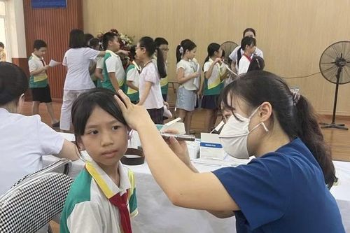 Đẩy nhanh khám định kỳ và tích hợp thông tin sức khỏe cho trẻ em