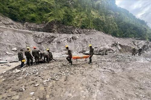 Lũ quét tại Nepal và Trung Quốc: Gần 1.500 người thiệt mạng và hơn 5.600 người mất tích