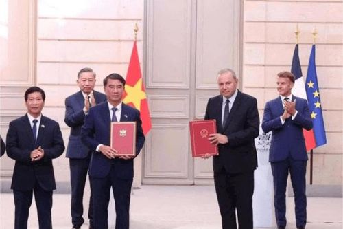 Hà Nội tăng cường hợp tác với các đối tác của Pháp về đô thị, giao thông