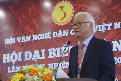 GS.TS Lê Hồng Lý tiếp tục làm Chủ tịch Hội Văn nghệ dân gian Việt Nam