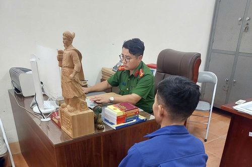 Người đàn ông bị khởi tố vì chửi bới, đánh nhân viên cây xăng ở Thái Nguyên
