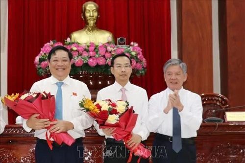 Thủ tướng phê chuẩn nhân sự tỉnh Đồng Tháp, thành phố Cần Thơ