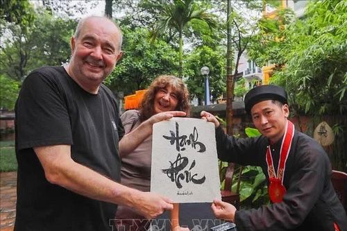 'Nét chữ An Nhiên' đưa nghệ thuật thư pháp đến gần công chúng