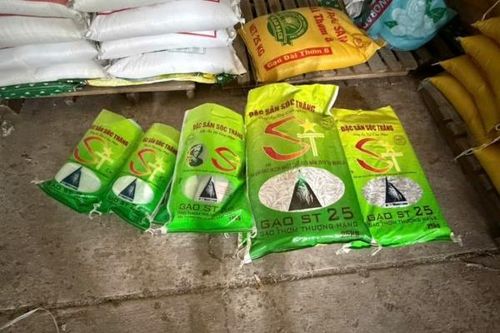 Khởi tố vụ án gạo giả nhãn hiệu ST25 tại An Giang