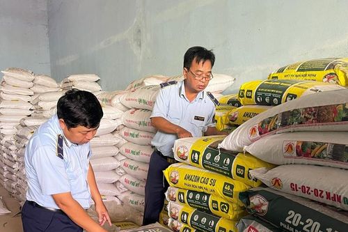 Lâm Đồng: Xử phạt hàng loạt cơ sở vi phạm phân bón, thuốc bảo vệ thực vật