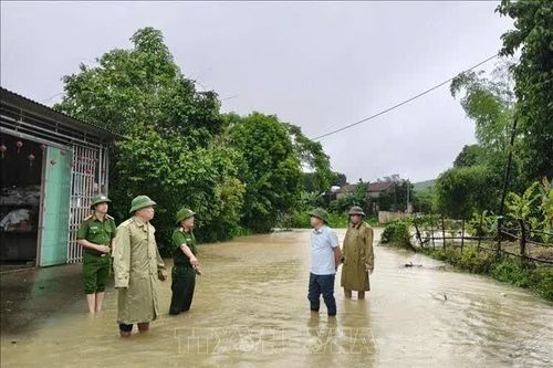 Thanh Hóa: Mưa lớn gây ngập lụt, sạt lở, sụp đổ nhà dân