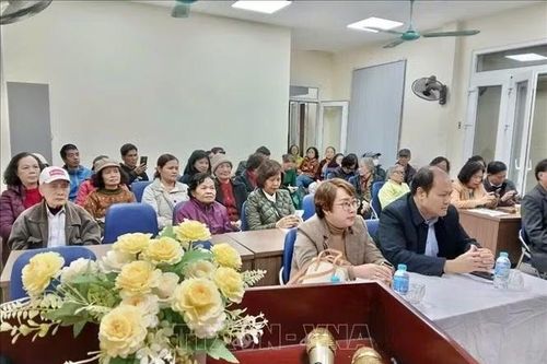 Phát huy trí tuệ người cao tuổi góp ý quy hoạch đô thị sông Hồng