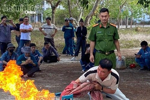 Bồi dưỡng kỹ năng xử lý tình huống cháy, nổ ngay từ cơ sở