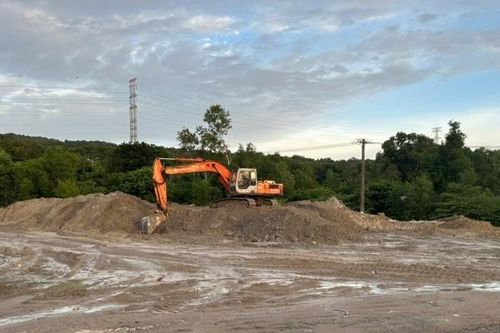 Phú Quốc khởi tố vụ đổ 1.900 tấn cặn bã bê tông