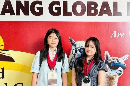 Hai học sinh Cần Thơ đạt 7 huy chương cuộc thi học thuật quốc tế