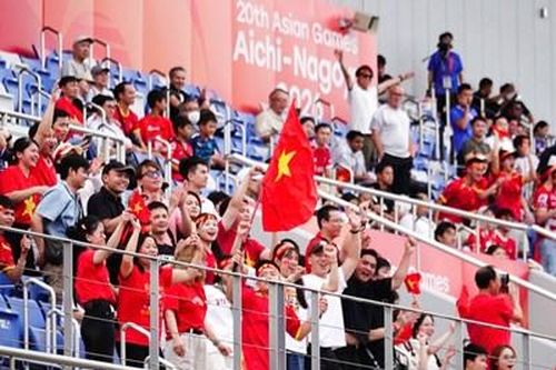 Mở toang cửa vào tứ kết