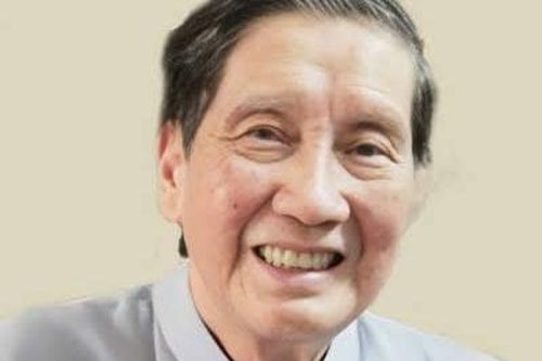 Nhạc sĩ Phạm Tuyên cấp cứu, không thể kỷ niệm 70 năm 'Chiếc đèn ông sao' ra đời