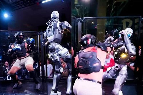 Trận đấu đấm bốc giữa robot và con người