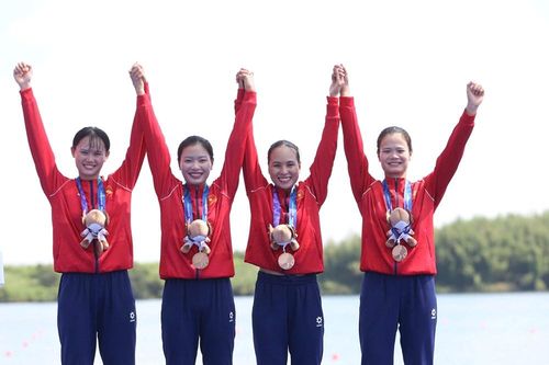 Rowing Việt Nam giành HCĐ thuyền bốn nữ một mái chèo tại ASIAD 2026
