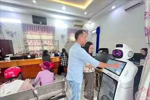 Chuyển đổi số: Từ hành chính truyền thống sang phục vụ và đồng hành