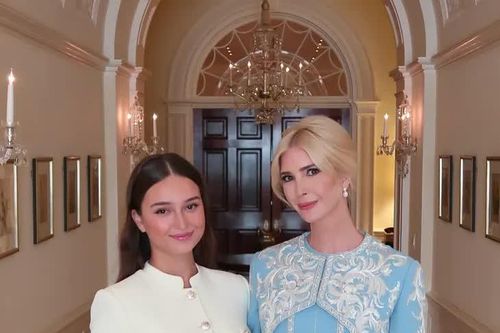 'Ngoại giao thời trang' nhà Tổng thống Trump với thiết kế Trung Quốc