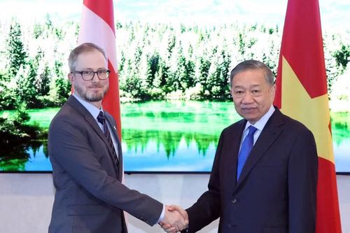 Tổng Bí thư, Chủ tịch nước Tô Lâm tiếp Tổng Bí thư Đảng Cộng sản Canada