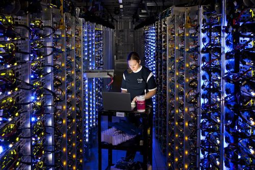 Google đưa cuộc đua trung tâm dữ liệu AI lên vũ trụ