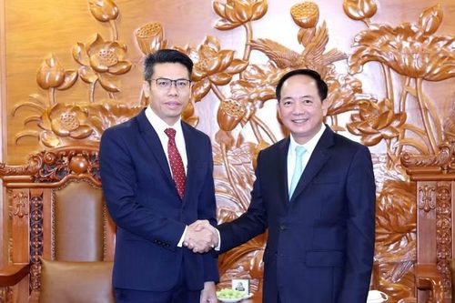 Việt Nam - Lào tăng cường phối hợp chống tin giả, xuyên tạc trên môi trường số