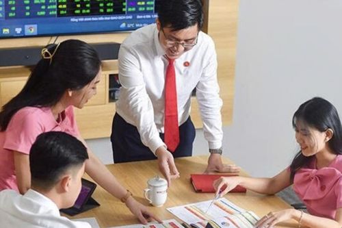 Lộ diện nhóm doanh nghiệp tăng mạnh lợi nhuận quý III