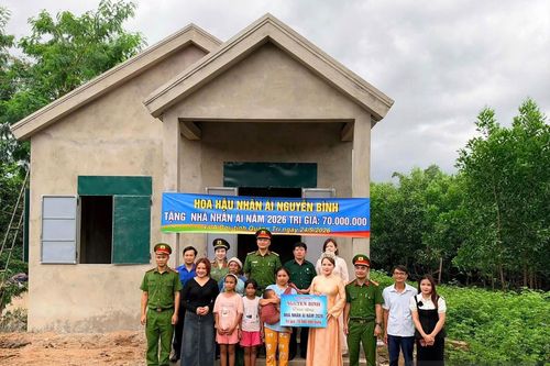 Điểm tựa trong mùa mưa bão