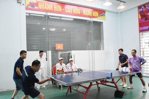 Khai mạc Hội thao thể dục thể thao chào mừng kỷ niệm 80 năm Ngày truyền thống LLVT Thủ đô