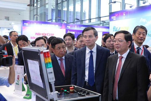 Đưa đổi mới sáng tạo trở thành động lực tăng trưởng bền vững