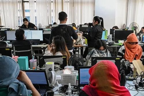 Philippines triệt phá ổ nhóm lừa đảo trực tuyến, bắt 244 nghi phạm người nước ngoài