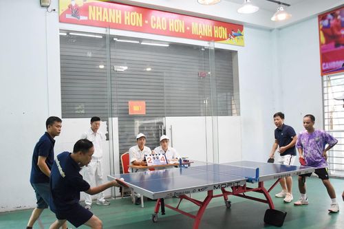 Cán bộ, chiến sĩ Thủ đô so tài thể thao