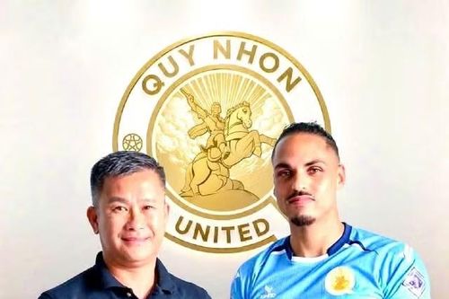CLB Quy Nhơn United bổ sung ngoại binh là cựu tuyển thủ Ai Cập